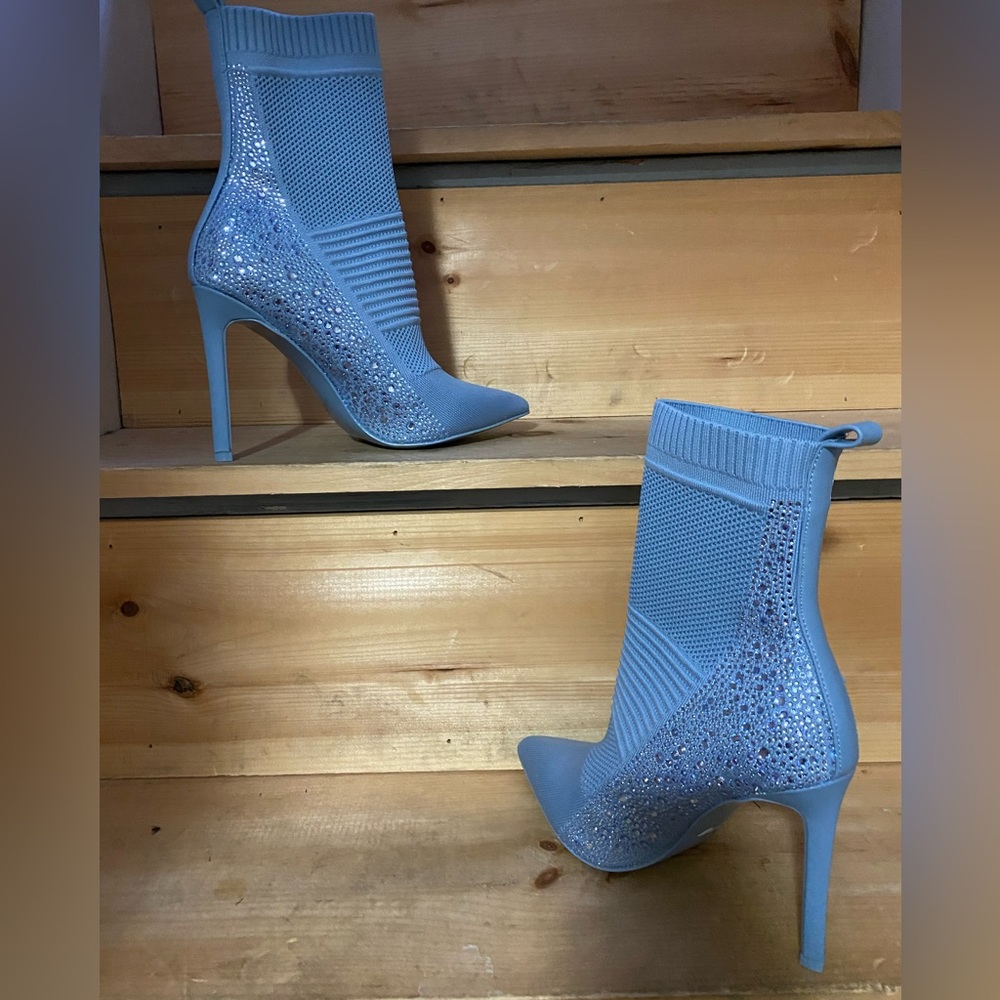 Brand NEW NEVER WORN Steve Madden Maxwelle Women’s Boot Size 8